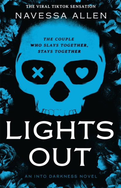 Lights Out : Tiktok's favourite dark and steamy romance - 9781529442397