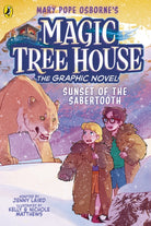 Magic Tree House: Sunset of the Sabertooth : The Graphic Novel